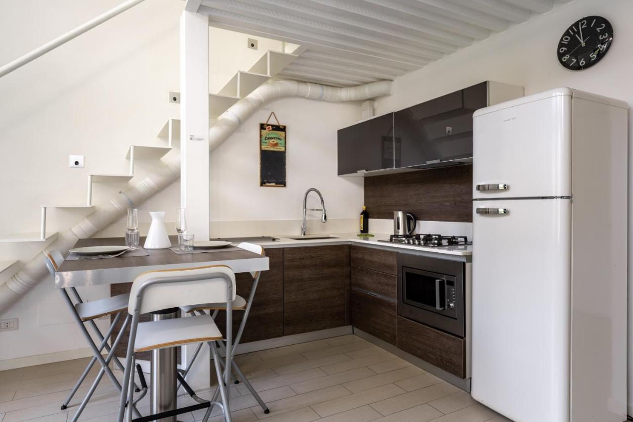 Elegant Loft With Balcony! Διαμέρισμα Μιλάνο Εξωτερικό φωτογραφία